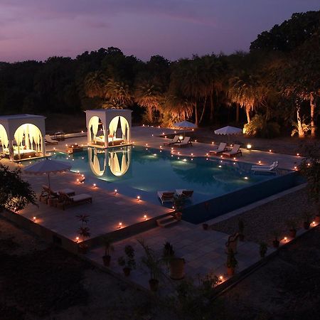 Shahpura Bagh Hotel Buitenkant foto